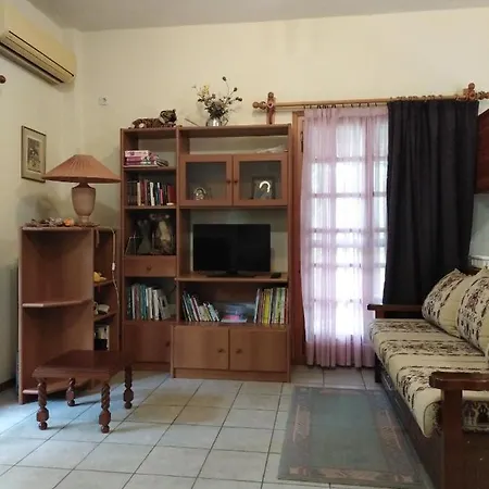 Lejlighed Nikos House